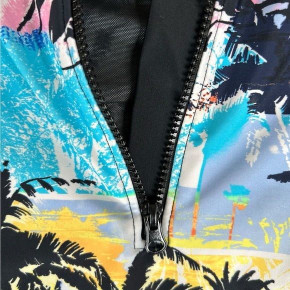 Torrid Swimsuit Women's Size L (0) Black/Palm Trees One-Piece Rashguard Zip - Picture 10 of 12